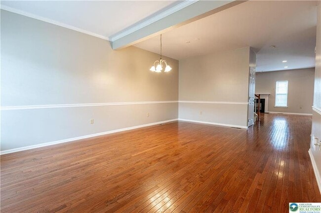 Building Photo - 11 Cobblestone Dr