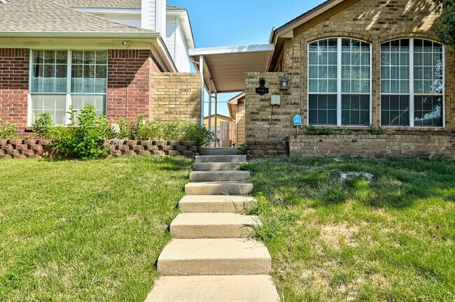 Building Photo - Beautiful 3x2 in Oklahoma City