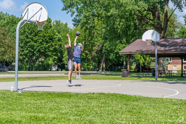 Spring Lake Park has a small basketball court for residents to enjoy.