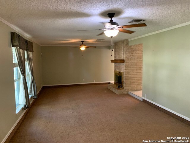 Building Photo - 12510 Chateau Forest Ln