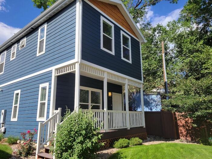 Primary Photo - Modern Home Near Downtown Only $1,800!