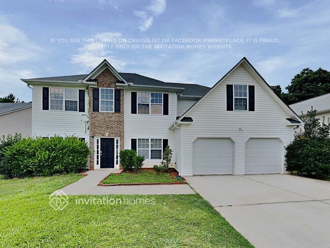 Building Photo - 6541 Squire Pl