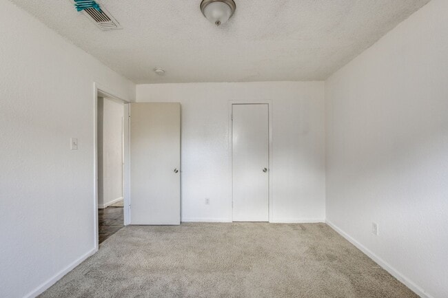 Photo - Museum District Gem: Cozy Retreat in a Vibrant Urban Oasis! Apartment
