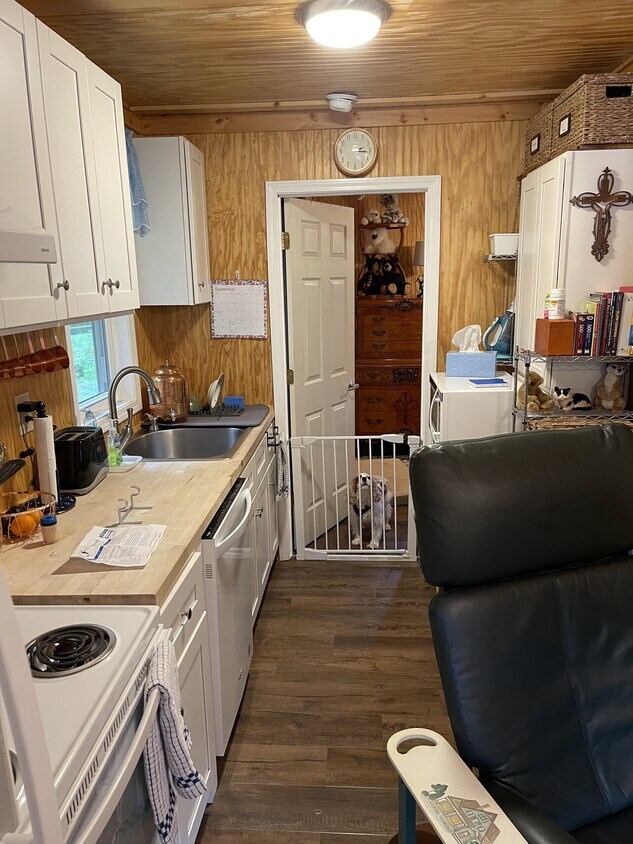 Building Photo - Unit #13 - Cullowhee Cabins &amp; Cottages