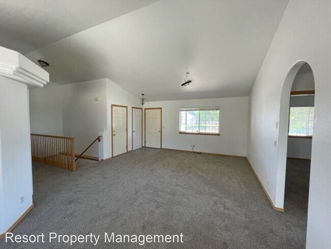 Building Photo - 5 br, 3 bath House - 485 Tiger Ave