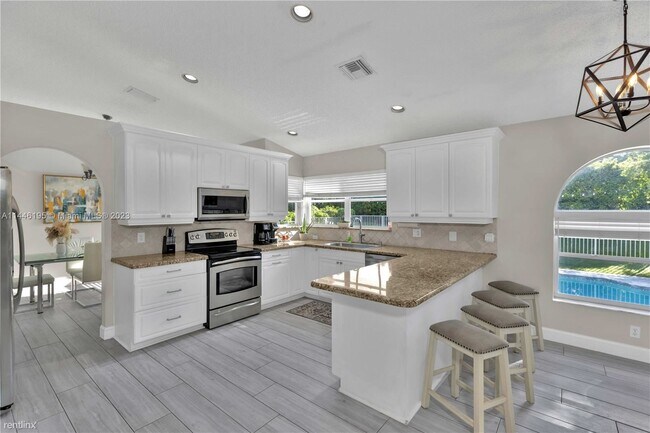 Building Photo - 4 br, 3 bath House - 19506 Black Olive Ln