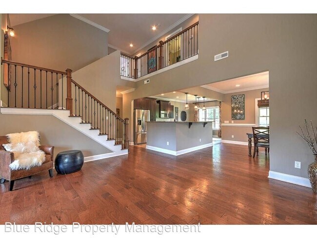 Foto del edificio - 2728 Edinburgh Channel Rd