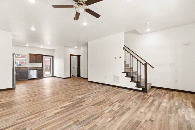 Foto del edificio - 853 Rookery Ln