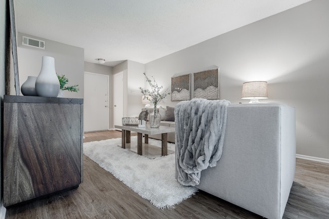 Foto del edificio - Country Square Apartments