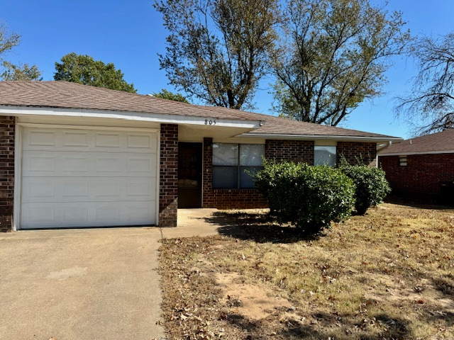 Primary Photo - 805 Turtle Creek Dr