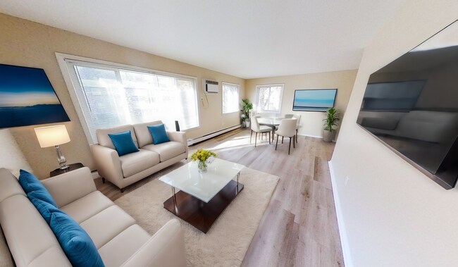 Foto del edificio - 725 Cedarwood Terrace