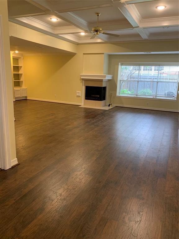 Building Photo - 14138 Swallowfield Dr