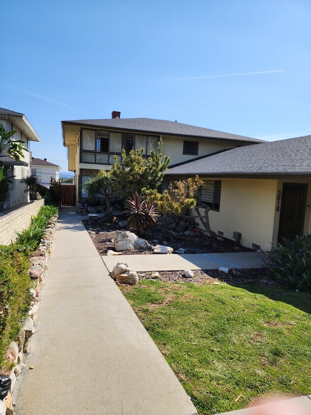 Front - 5014 W 58th Pl