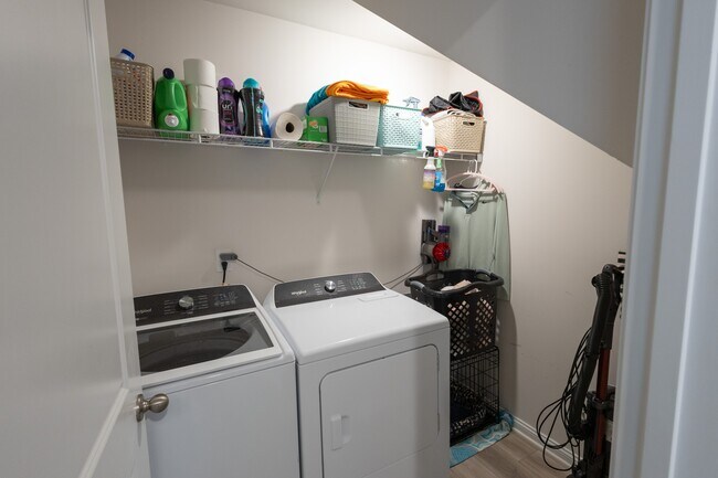 Foto del edificio - 3174 White Ash St