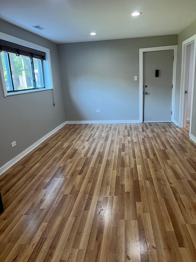 Interior Photo - Skiritai 1037 Polk, LLC