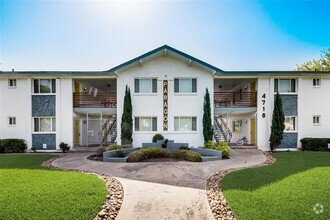 Building Photo - 4722 Reiger Ave