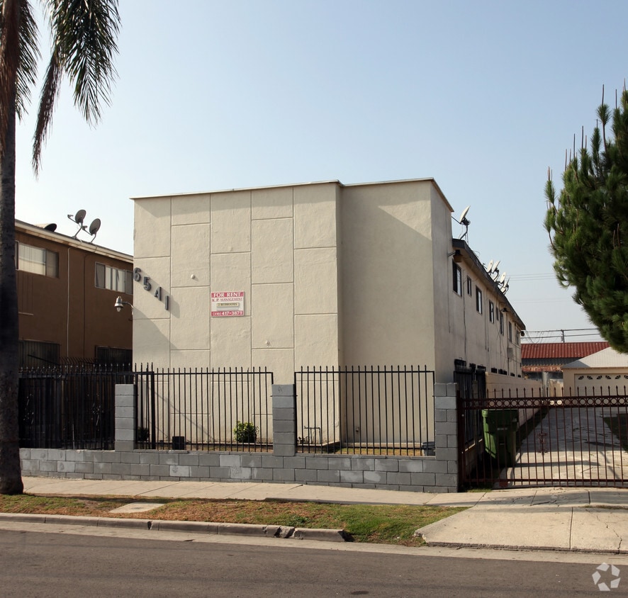Primary Photo - 6541 Brynhurst Ave