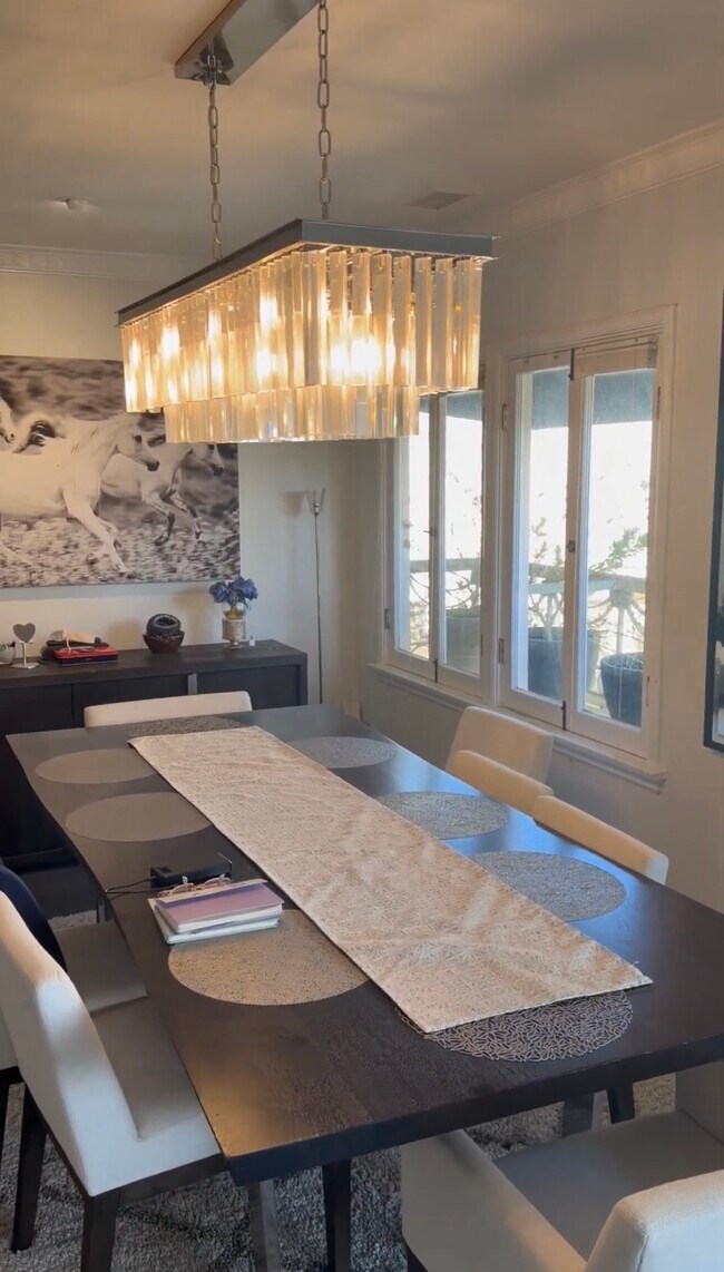 Foto del edificio - 1328 Londonderry View Dr