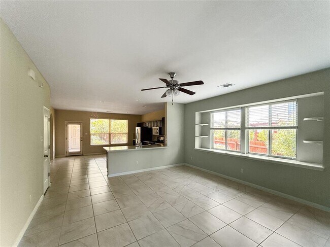 Building Photo - 512 Canadian Springs Dr