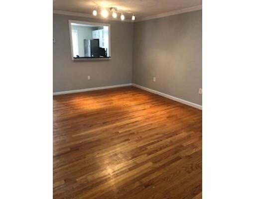 Foto del edificio - 208 W 6th St