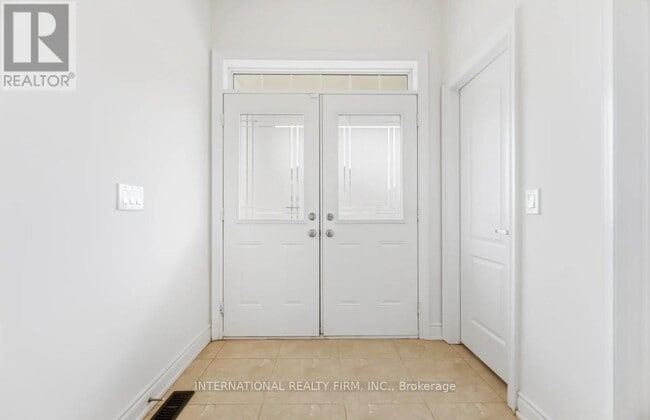 Building Photo - 221 Etheridge Ave