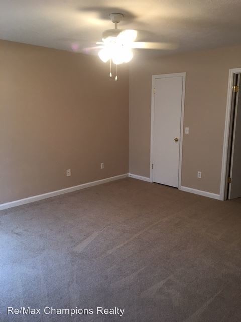Building Photo - 6185 Trestlewood Dr