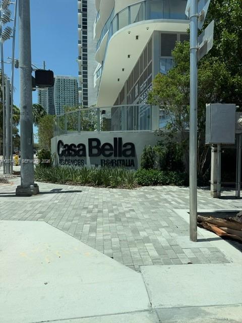 Building Photo - 1400 Biscayne Blvd