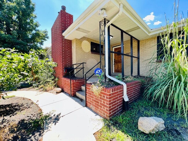 Photo - 2875 S Sherman St Townhome