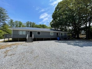 Building Photo - 90 Bradley Branch Rd