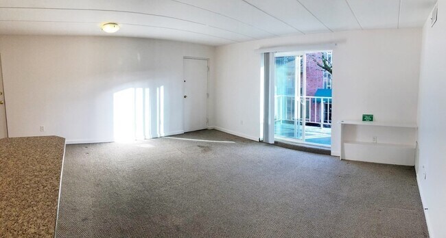 Foto del edificio - 302 Commercial St