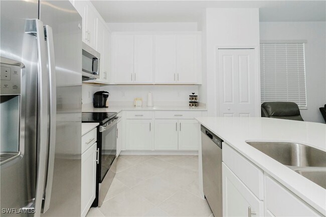 Building Photo - 18461 Copperhead Ct