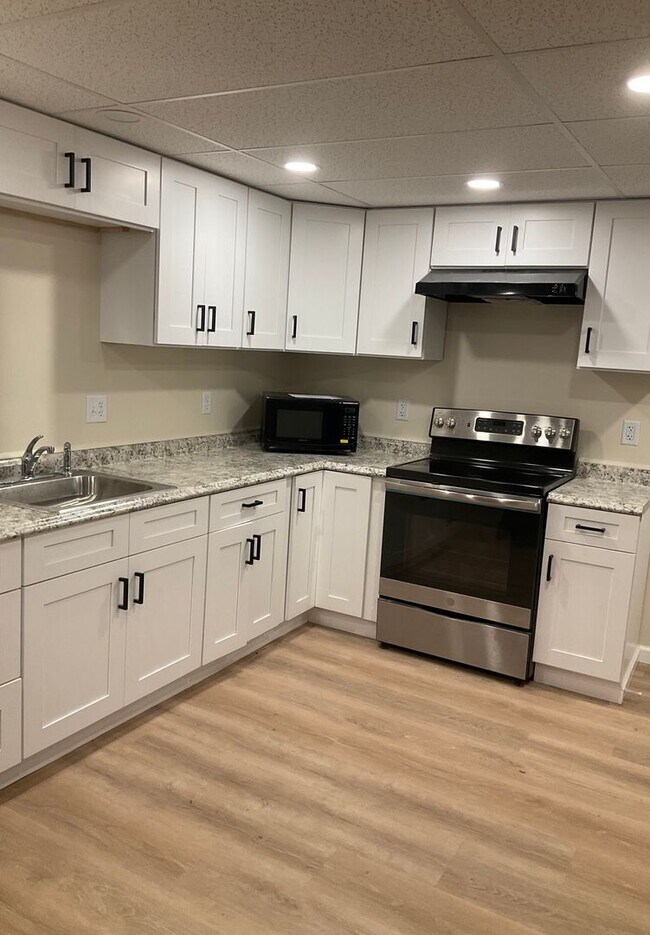 Foto del edificio - 1295 FRYE'S GROVE Ln