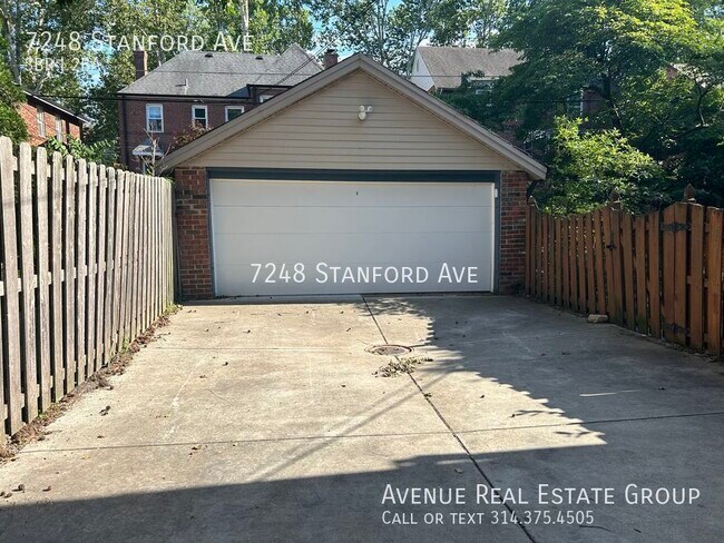 Foto del edificio - Just Listed! -  7248 Stanford Ave