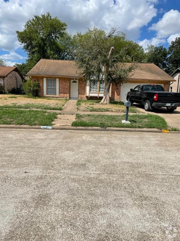 Riverstone Ranch Apartments for Rent with Parking Houston, TX 1