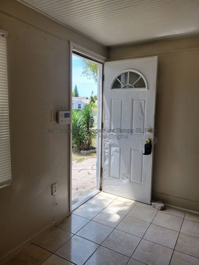 Foto del edificio - 4601 19th Ave S
