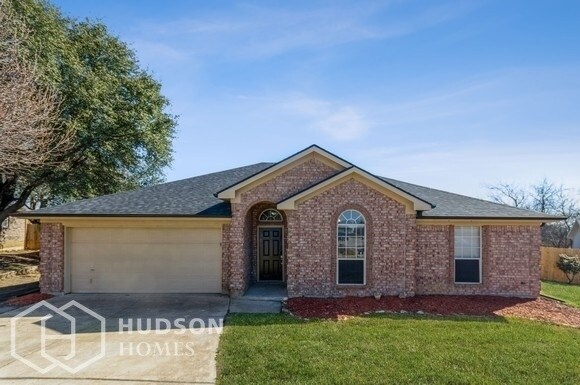 Primary Photo - NOW AVAILABLE! 925 Jacobs Crossing Ct, Bur...