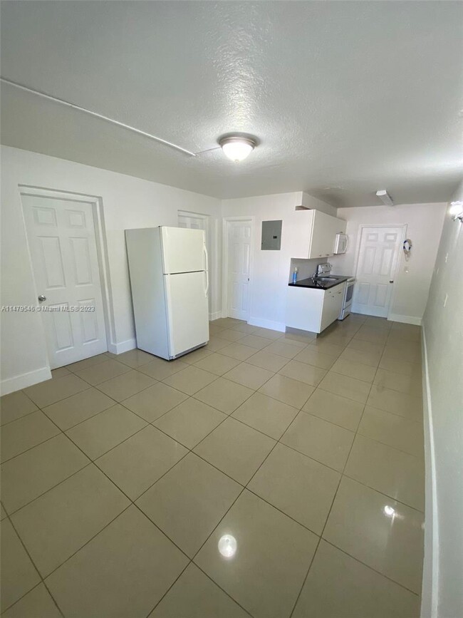 Foto del edificio - 1800 NW 9th St