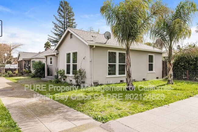 Foto del edificio - 700 Oak St