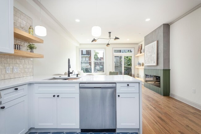 Foto del edificio - 3116 Clifford St