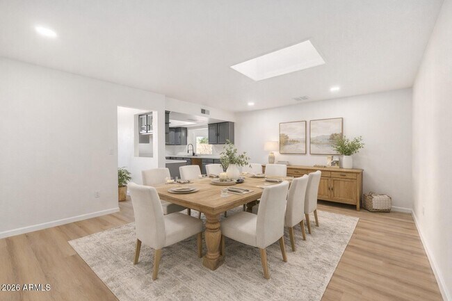 Foto del edificio - 16275 N 30th Dr