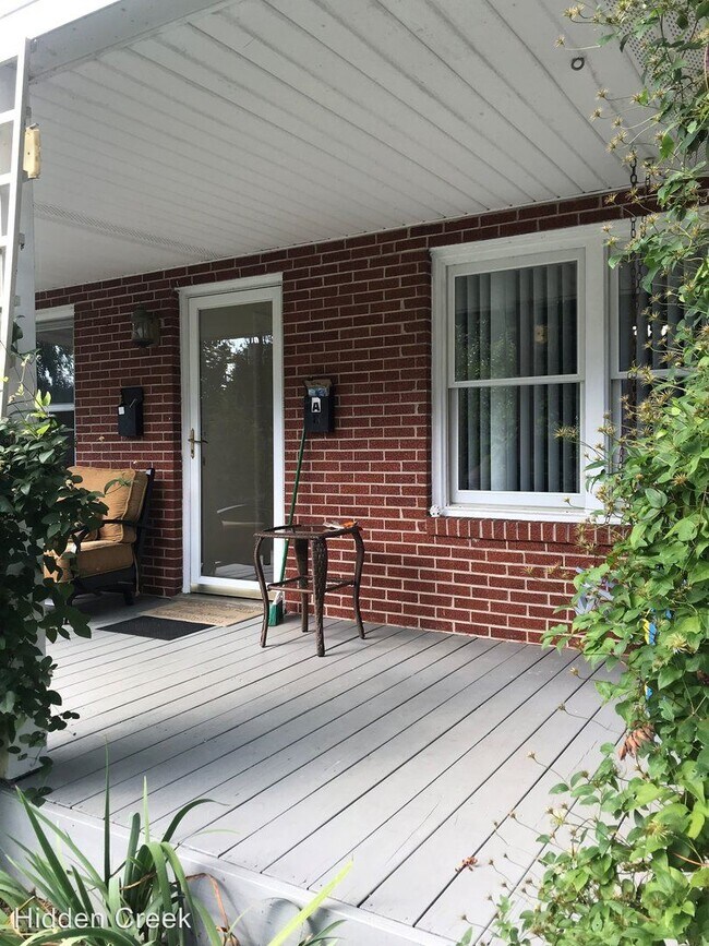 Building Photo - 225 Cherrybrook Ln