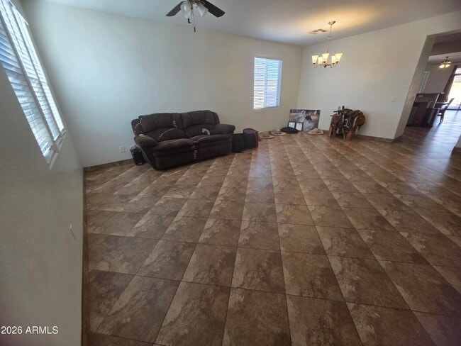 Foto del edificio - 6903 W Carson Rd