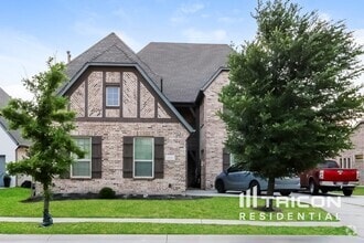 Building Photo - 3717 Hartline Hills