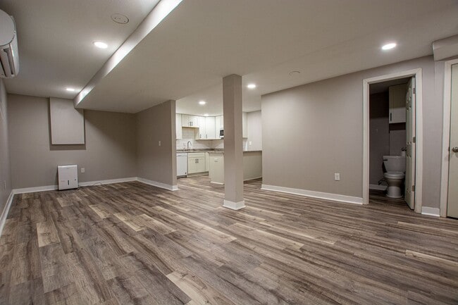 114-116 38th St - 114-116 38th St Apartment