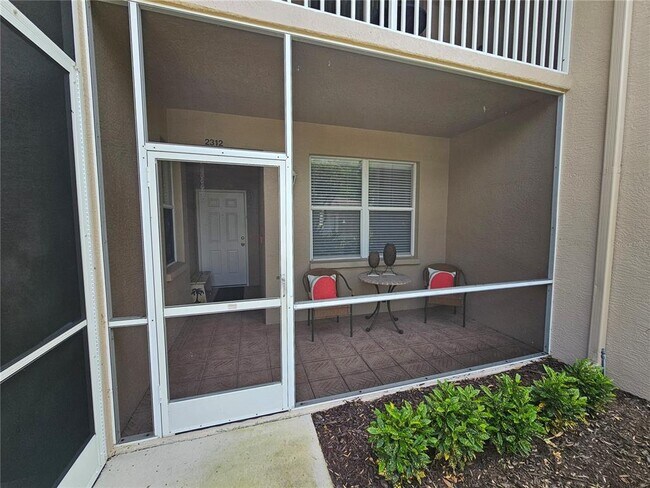 Foto del edificio - 5330 Hyland Hills Ave