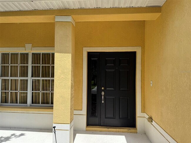 Foto del edificio - 20156 Bay Cedar Ave