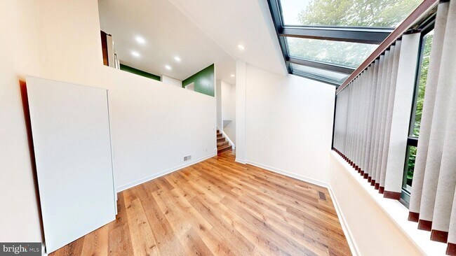 Foto del edificio - 20561 Summersong Ln