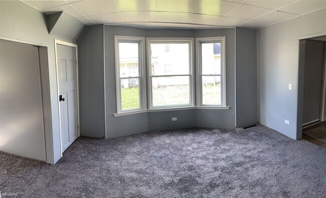 Building Photo - 3 br, 2 bath House - 443 Carrier St NE