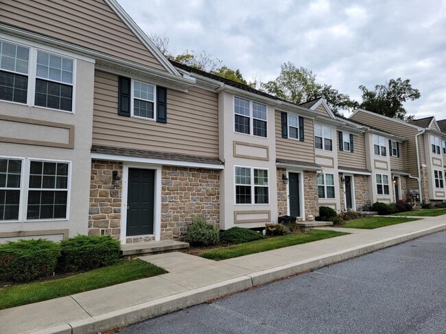 Building Photo - 30 Christy Ct