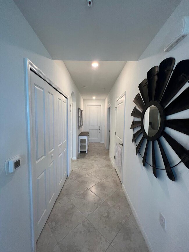 Foto del edificio - 5835 Double Eagle Cir